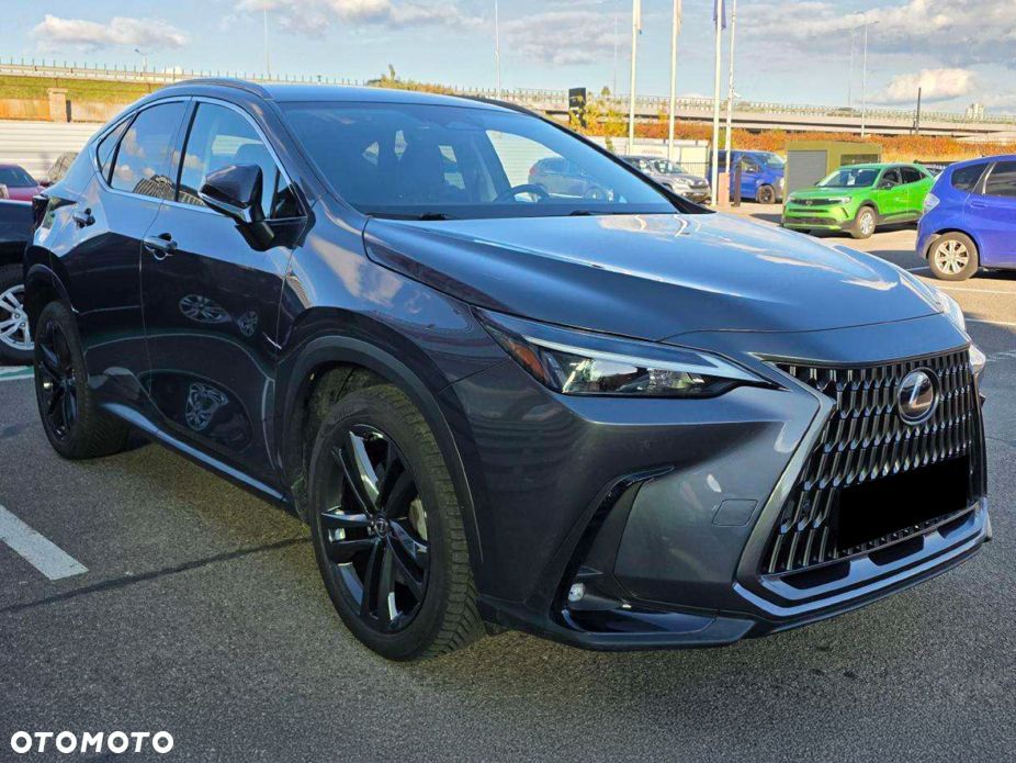 Lexus NX - 3