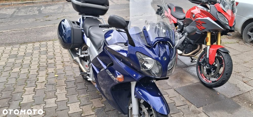 Yamaha FJR - 1