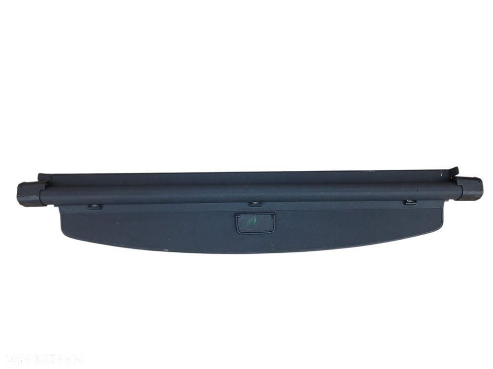 ROLETA BAGAZNIKA VW GOLF IV - 2