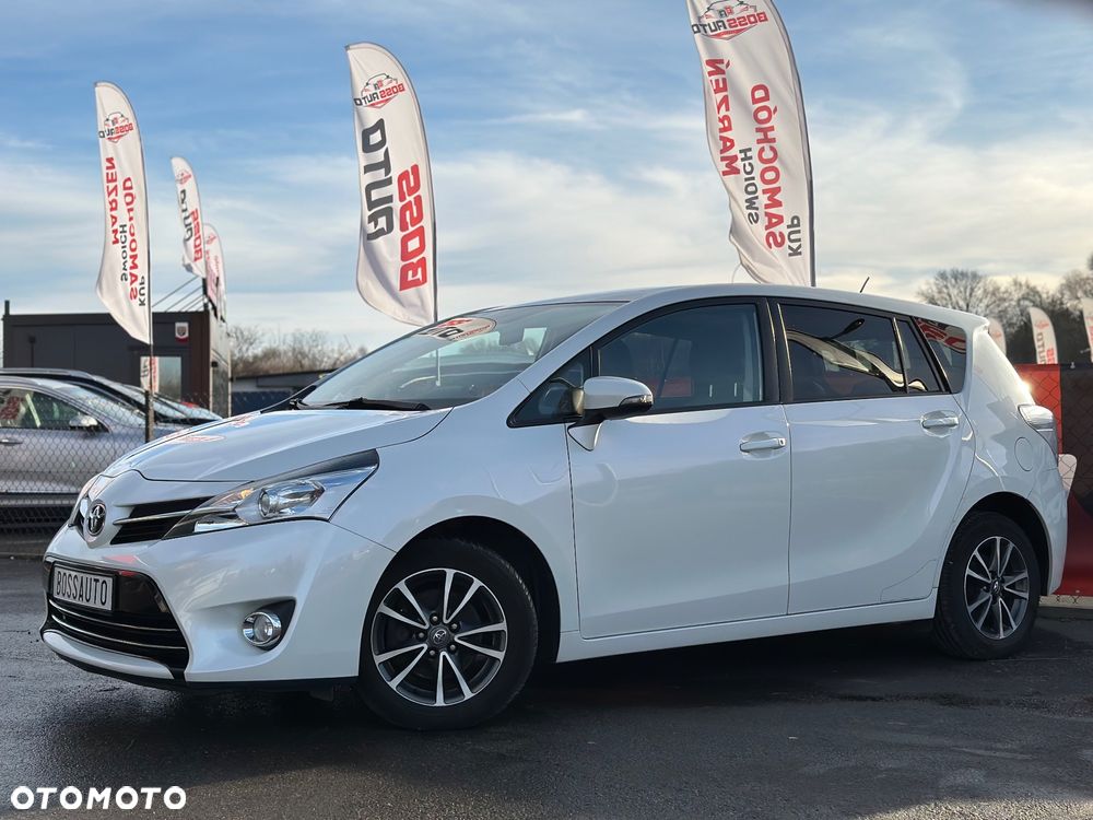 Toyota Verso 2.0 D-4D Active - 9