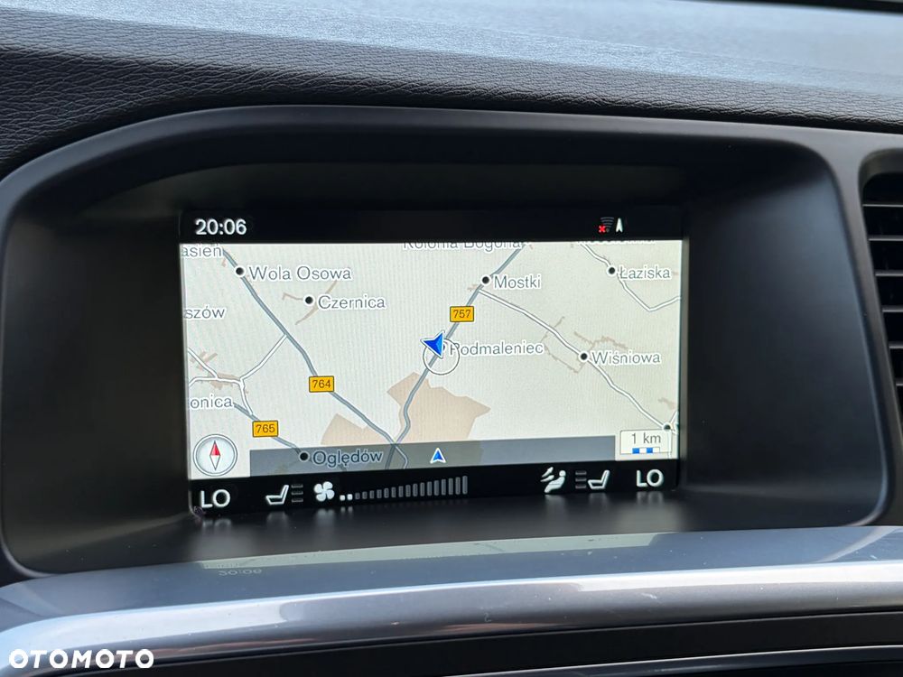 Volvo V60 D3 Momentum - 32