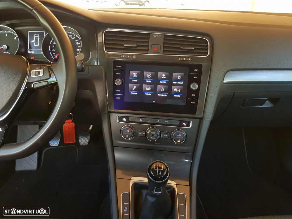 VW Golf Variant 1.6 TDi Confortline - 36