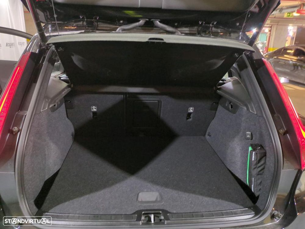 Volvo XC 40 1.5 T5 PHEV Inscription Expression - 10