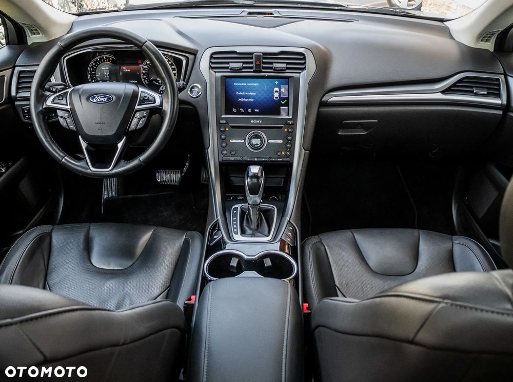 Ford Mondeo 2.0 TDCi Titanium 4WD PowerShift - 24