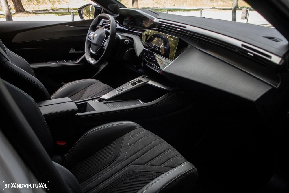 Peugeot 408 1.6 Hybrid GT e-EAT8 - 30