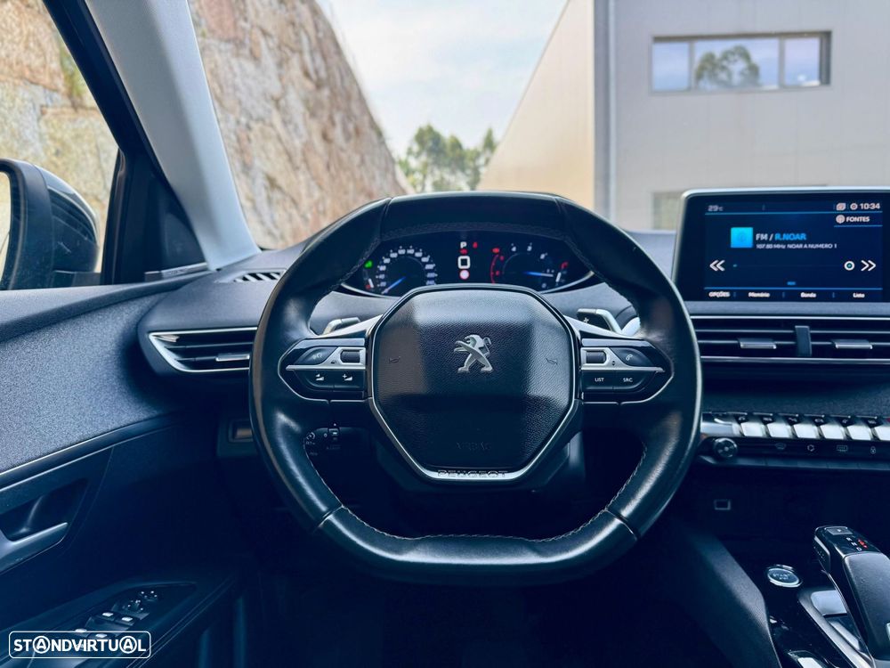 Peugeot 3008 1.2 PureTech Allure EAT6 - 26