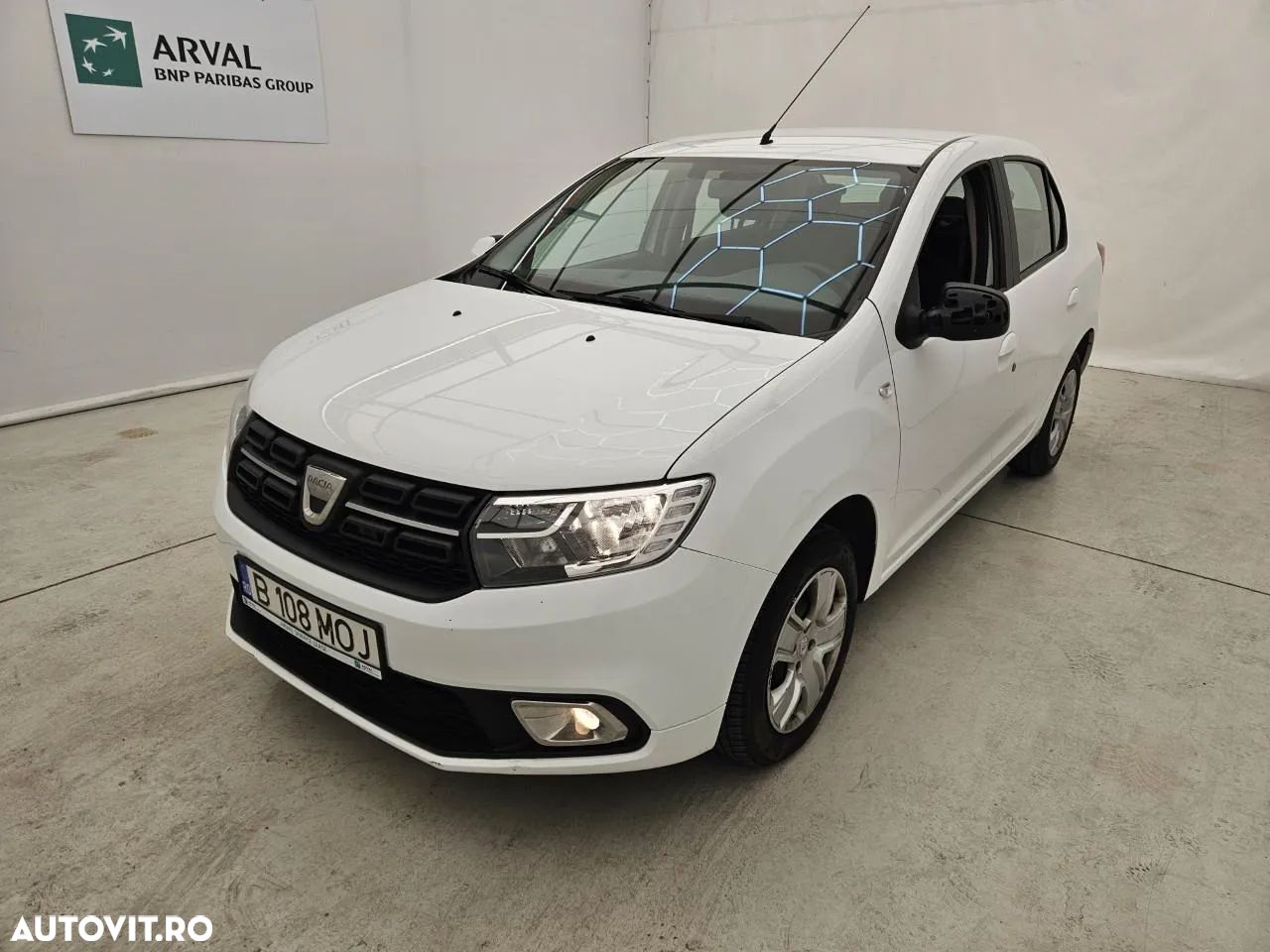 Dacia Logan 1.5 Blue dCi Laureate - 1