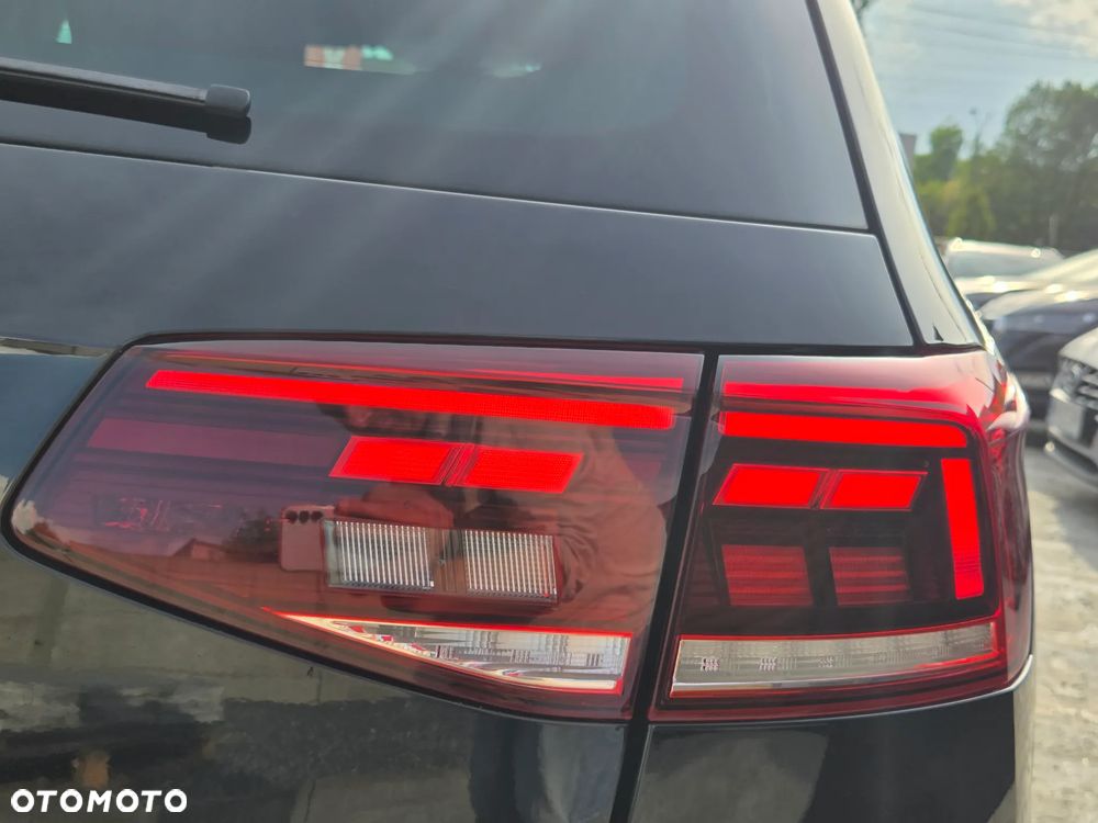 Volkswagen Passat 1.5 TSI EVO Elegance DSG - 30