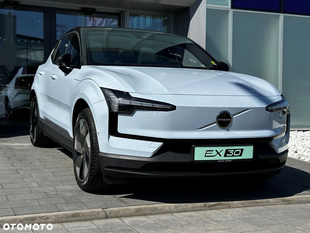 Volvo EX30 69kWh Single Motor Long Range Ultra - 2