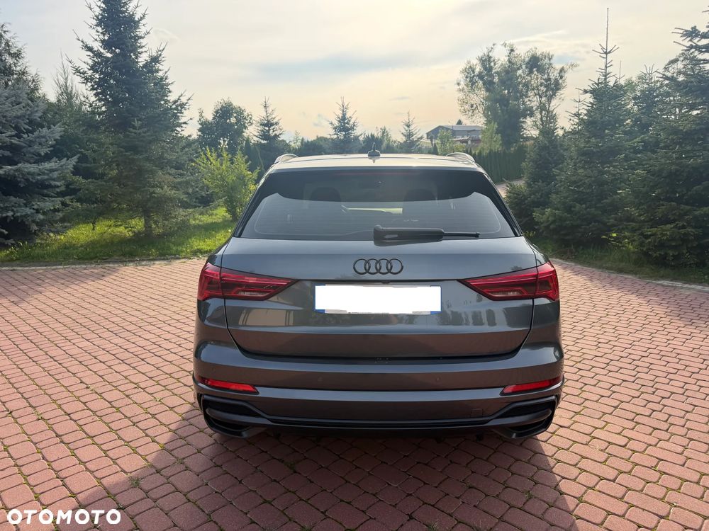 Audi Q3 40 TDI Quattro S Line S tronic - 9