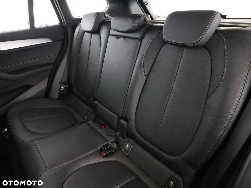 BMW X1 sDrive18i GPF M Sport - 18