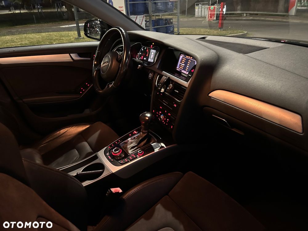 Audi A4 Limousine - 18