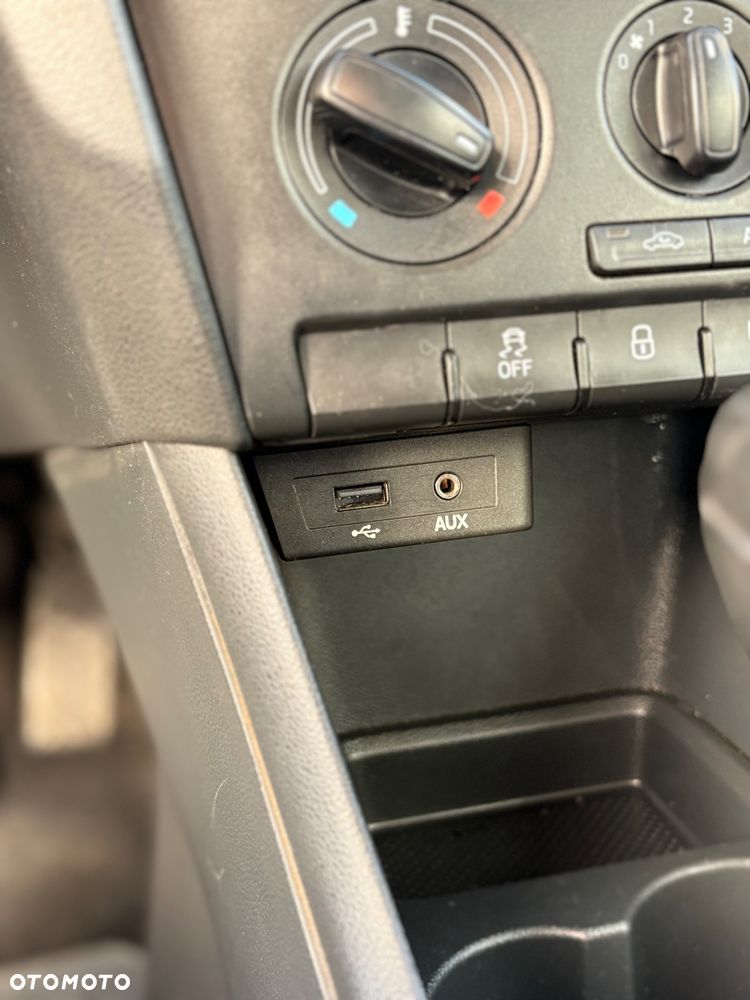 Skoda RAPID 1.4 TDI DPF Active - 12