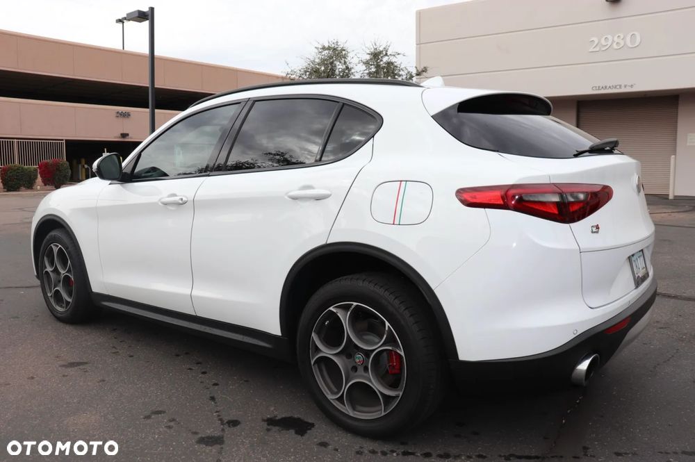Alfa Romeo Stelvio 2.0 Turbo Veloce TI Q4 - 5