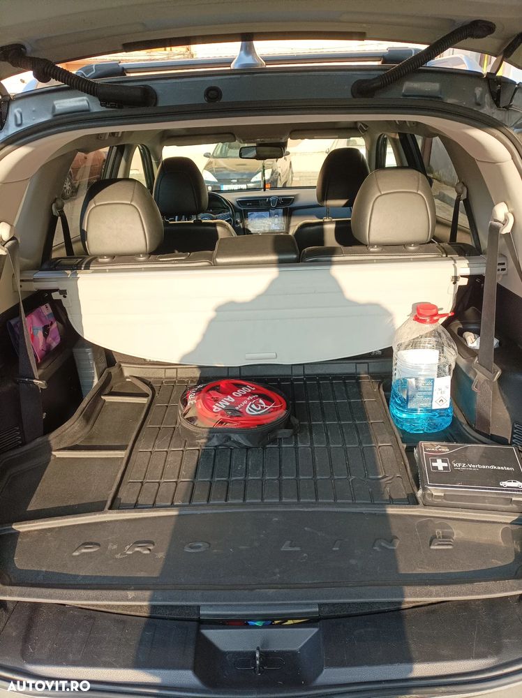 Nissan X-Trail 2.0 dCi ALL-MODE 4x4i Xtronic Tekna - 9