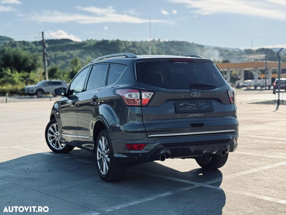 Ford Kuga 2.0 TDCi 4x4 Aut. Vignale - 3