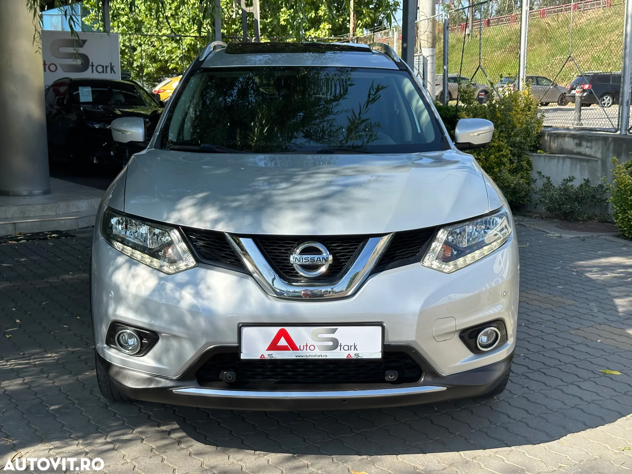 Nissan X-Trail 1.6 dCi Xtronic N-Connecta - 11
