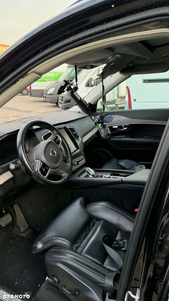Volvo XC 90 - 6