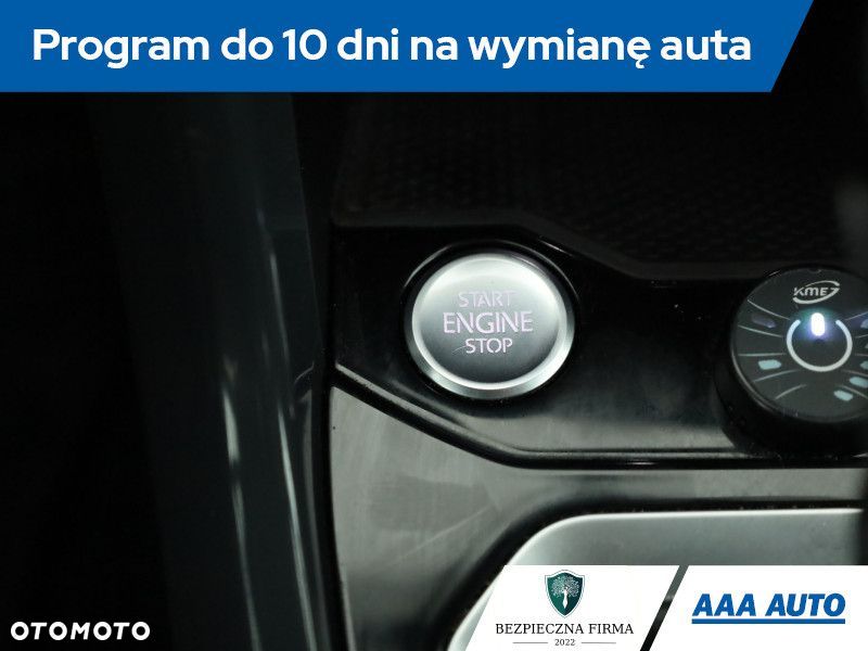 Volkswagen T-Roc - 19