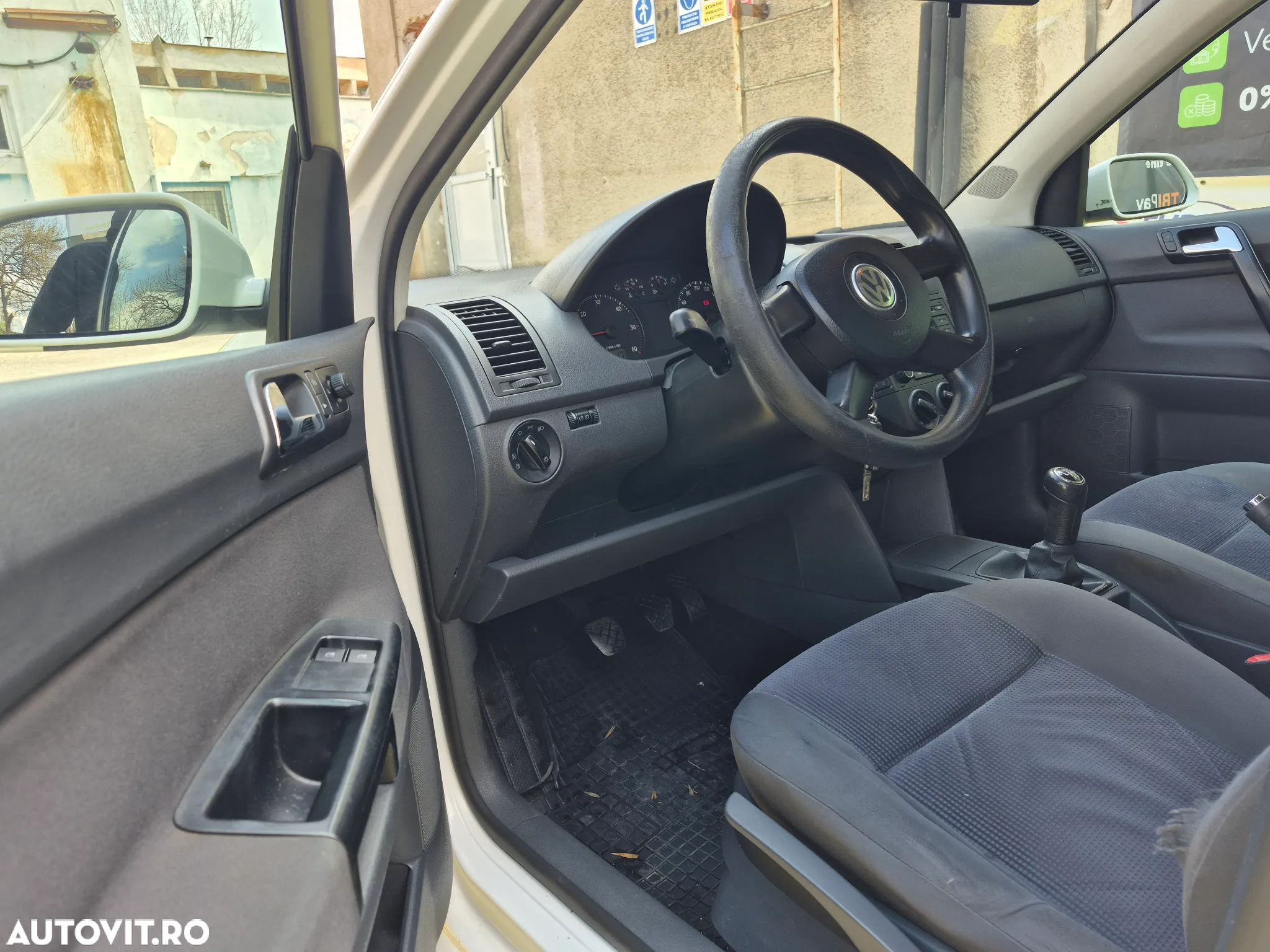 Volkswagen Polo 1.4 TDI Comfortline - 9