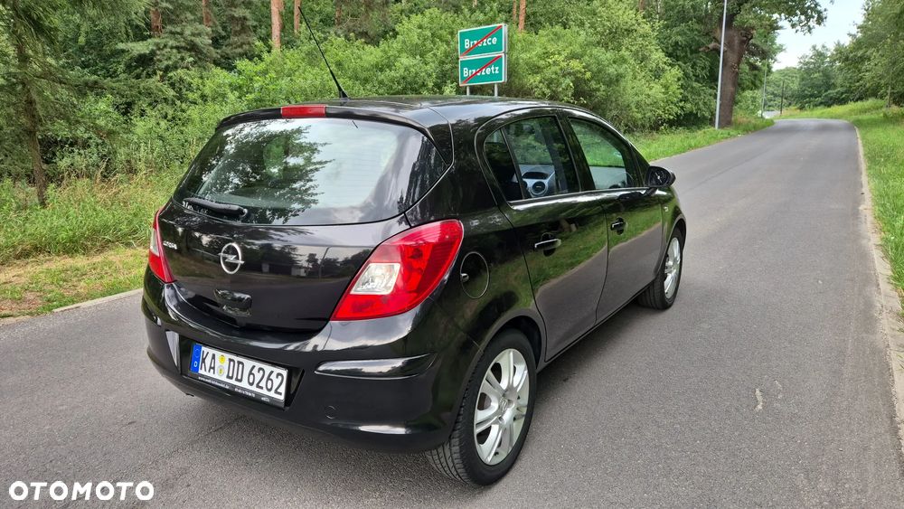 Opel Corsa - 4