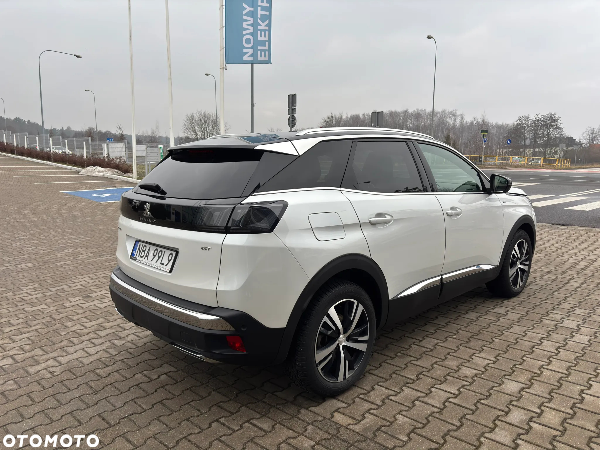 Peugeot 3008 1.2 PureTech GT S&S EAT8 - 6