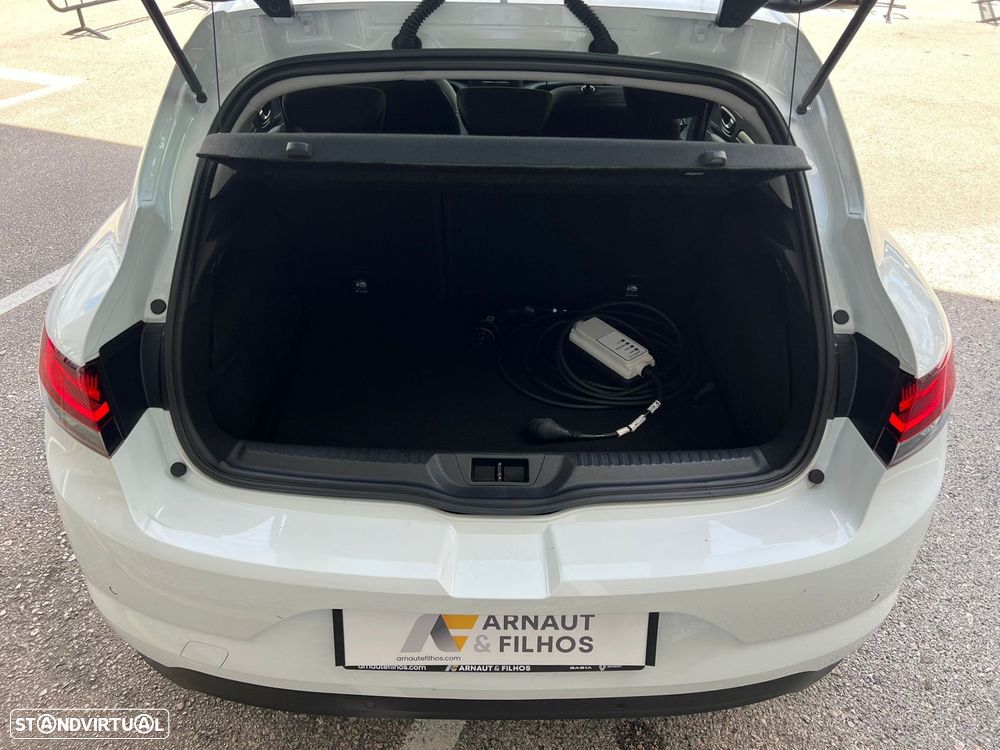 Renault Mégane 1.6 Plug-In Intens - 6