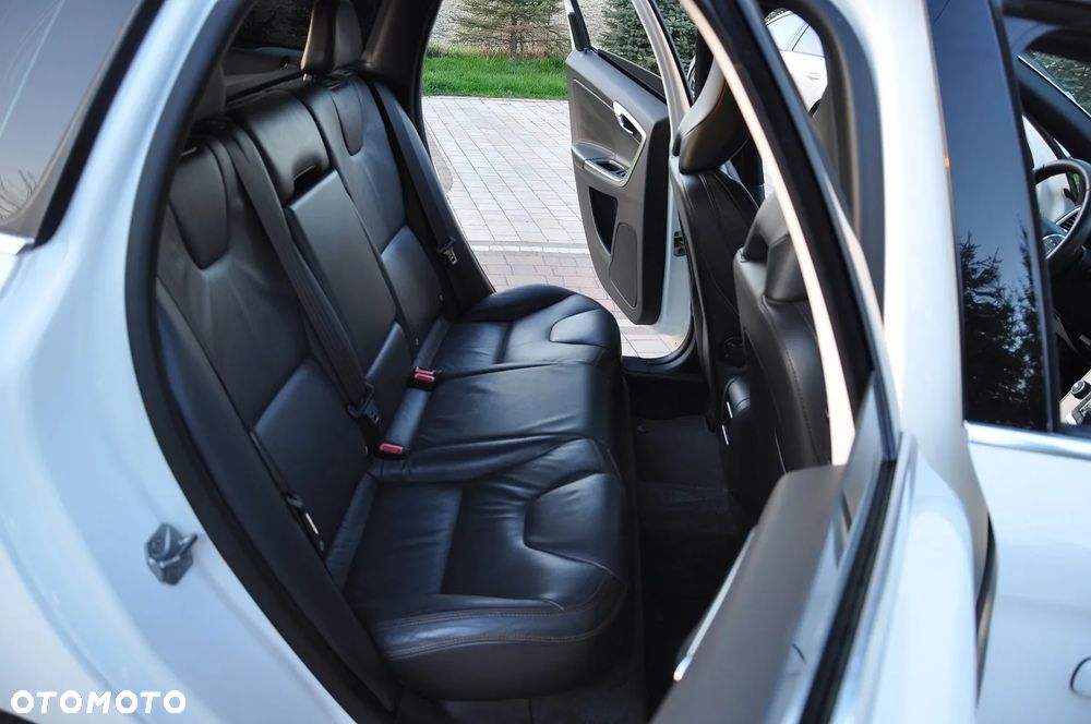 Volvo XC 60 D4 Summum - 23