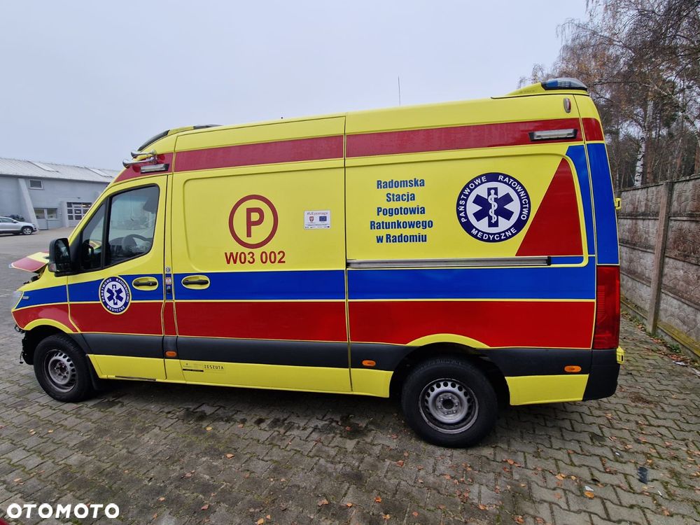 Mercedes-Benz Sprinter - 3