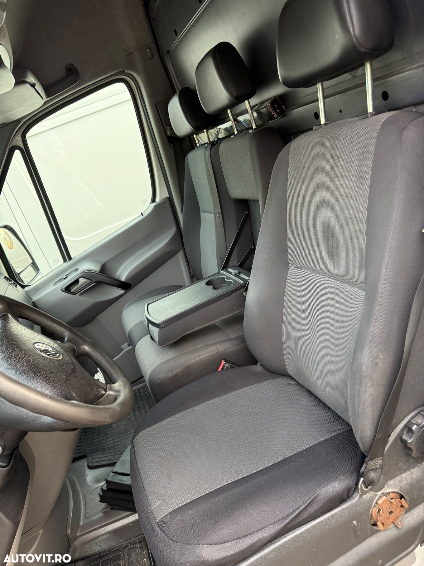 Volkswagen Crafter 2017 VW 2.0 140cai Unic Proprietar de Noua Km Reali Carte Service Istoric Complet Stare buna Fără rugina Duba Autoutilitara NU Sprinter - 14