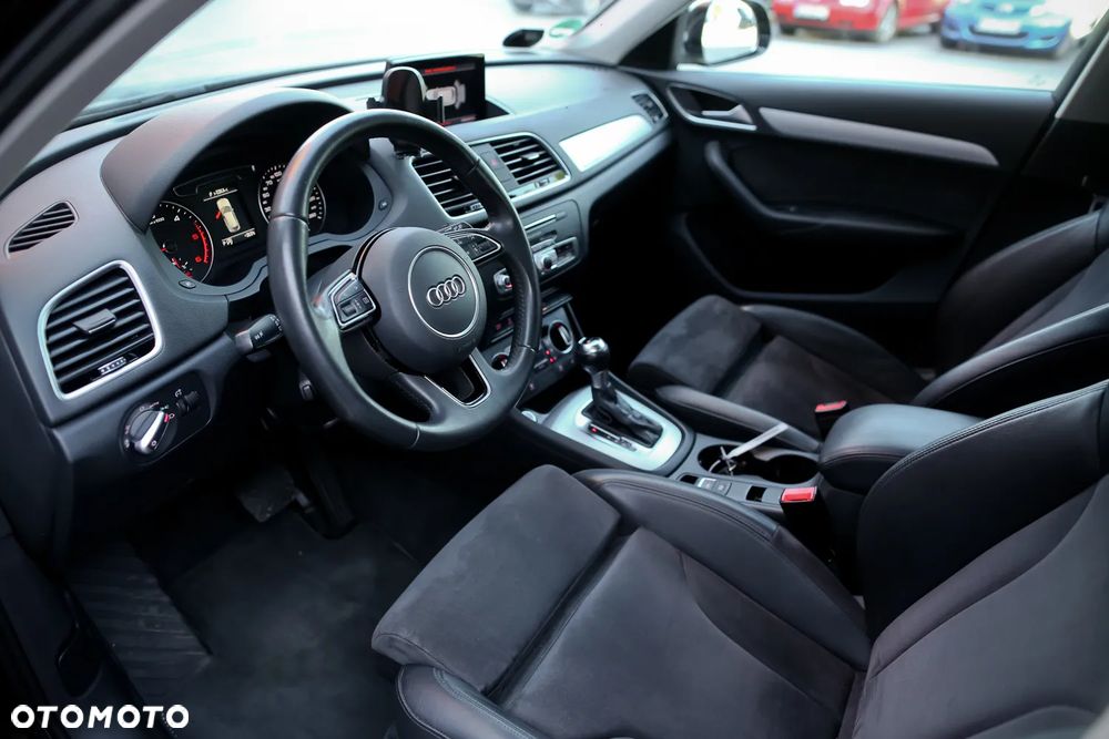 Audi Q3 2.0 TDI Quattro S tronic - 18