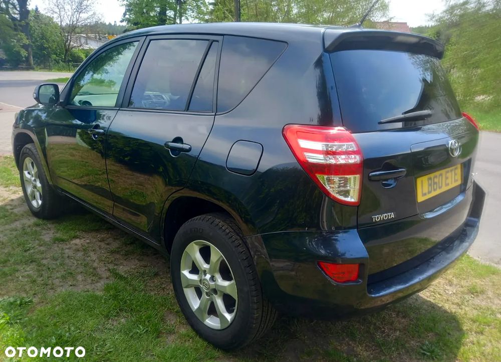 Toyota RAV4 2.2 D-4D 4x2 Life - 4