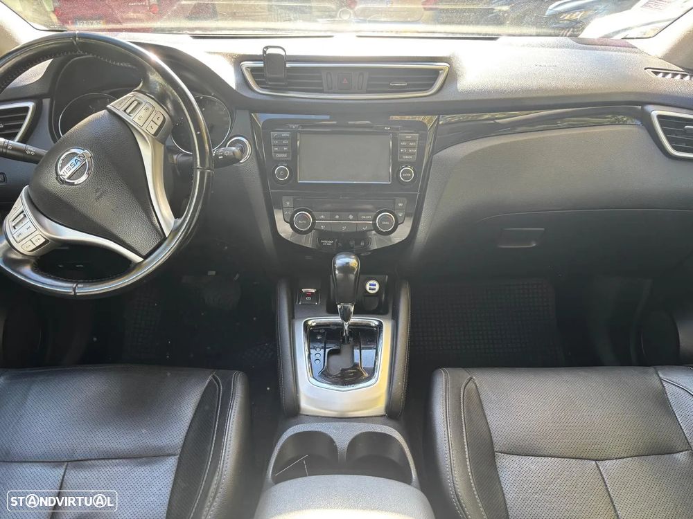Nissan Qashqai 1.6 dCi Tekna 19 Alcantara Xtronic - 11