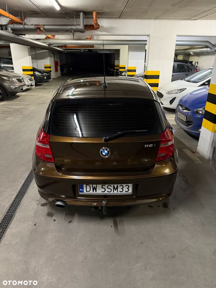 BMW Seria 1 - 10
