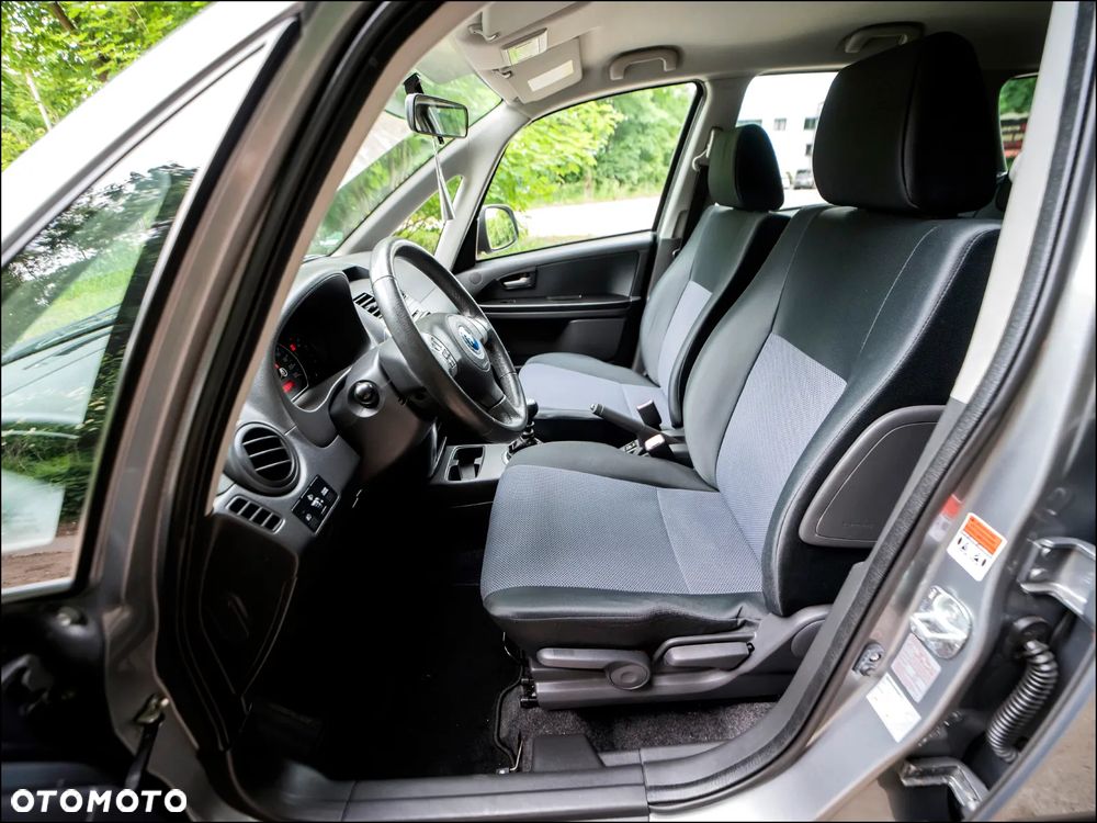 Fiat Sedici 1.9 Multijet DPF 4x4 Dynamic - 17