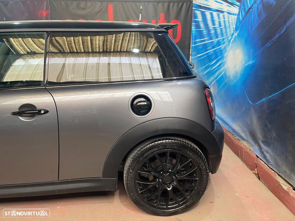 MINI 3 Portas Cooper S - 19