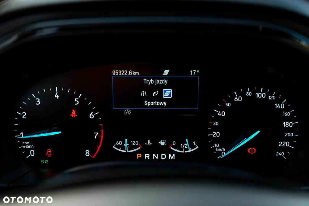 Ford Focus - 27