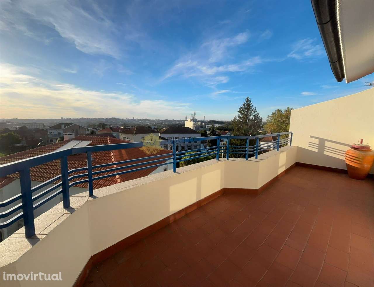 T3 Duplex com Terraço e  Garagem Box  em são Cosme -gondomar - Grande imagem: 2/26
