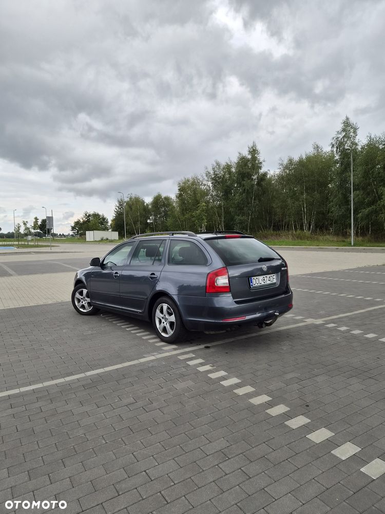 Skoda Octavia - 2
