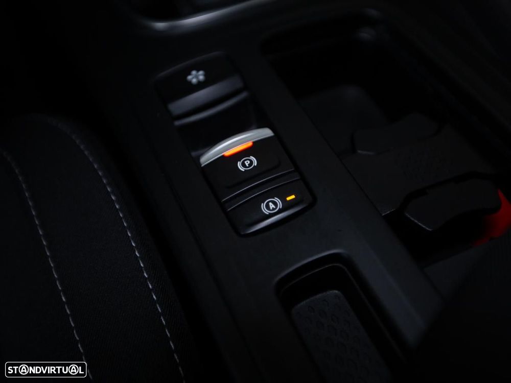 Renault Mégane Sport Tourer 1.6 E-Tech Plug-In Limited - 21