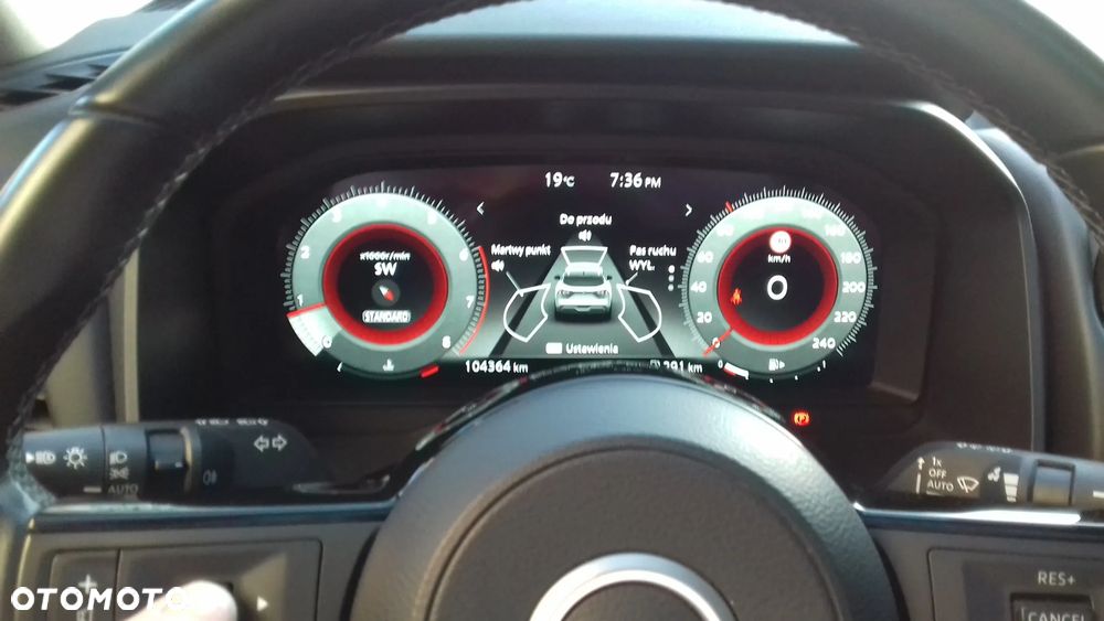 Nissan Qashqai 1.3 DIG-T N-Connecta - 20