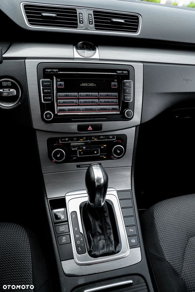 Volkswagen Passat Variant 1.8 TSI DSG Comfortline - 37