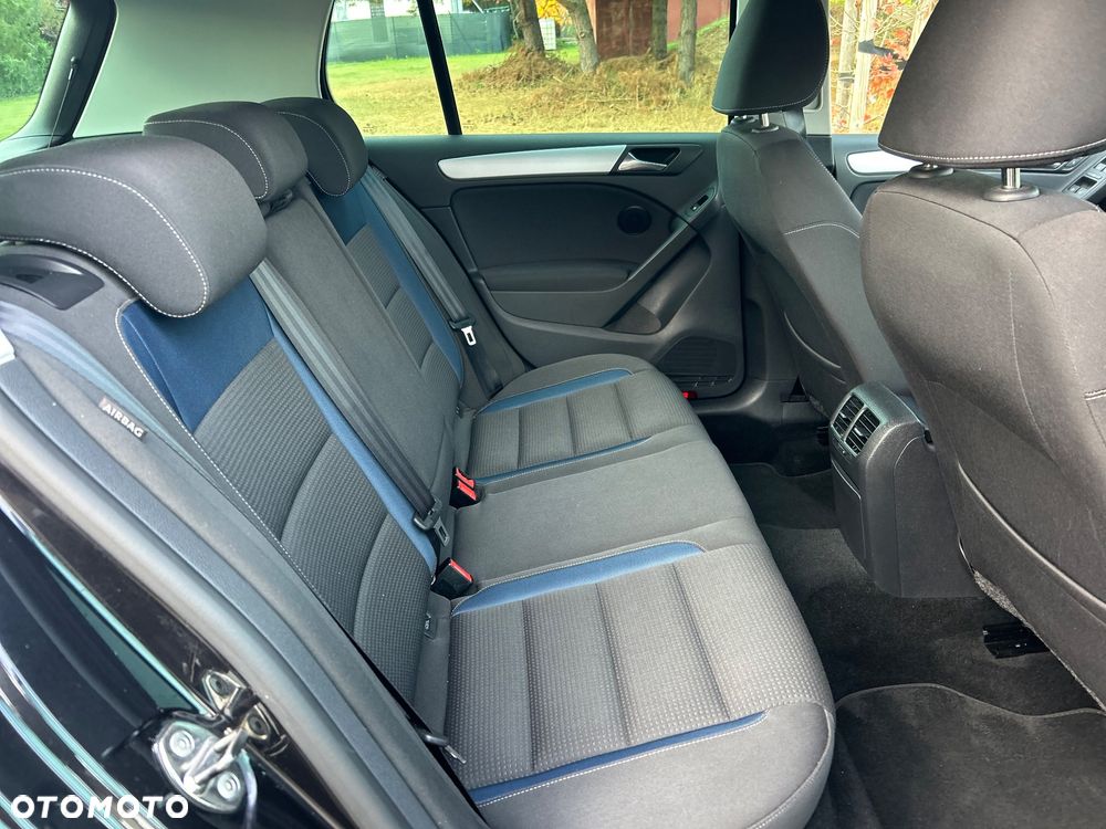 Volkswagen Golf - 19