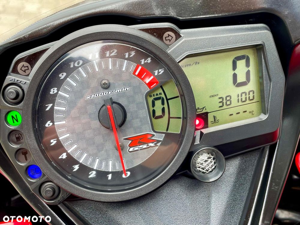 Suzuki GSX-R - 18