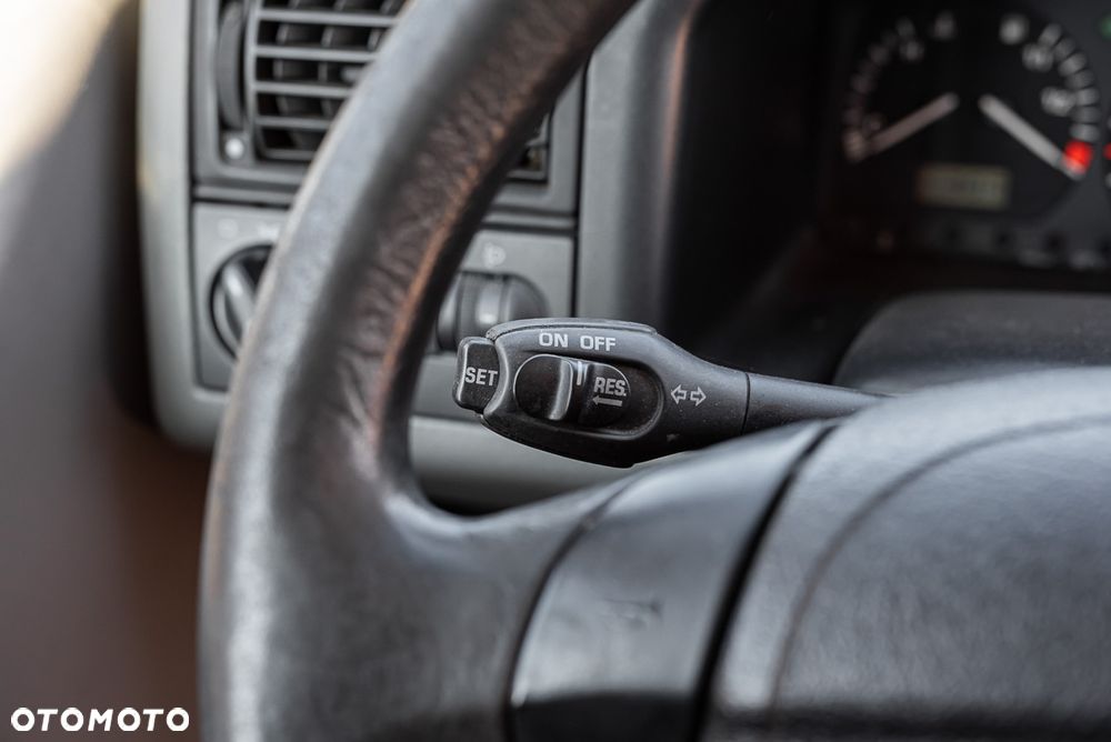 Volkswagen Multivan Standard - 10