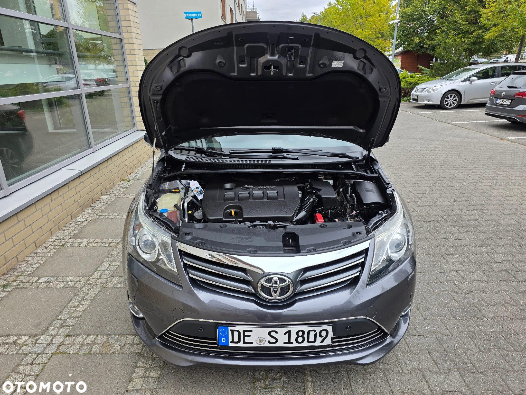 Toyota Avensis 1.8 Business Edition - 12
