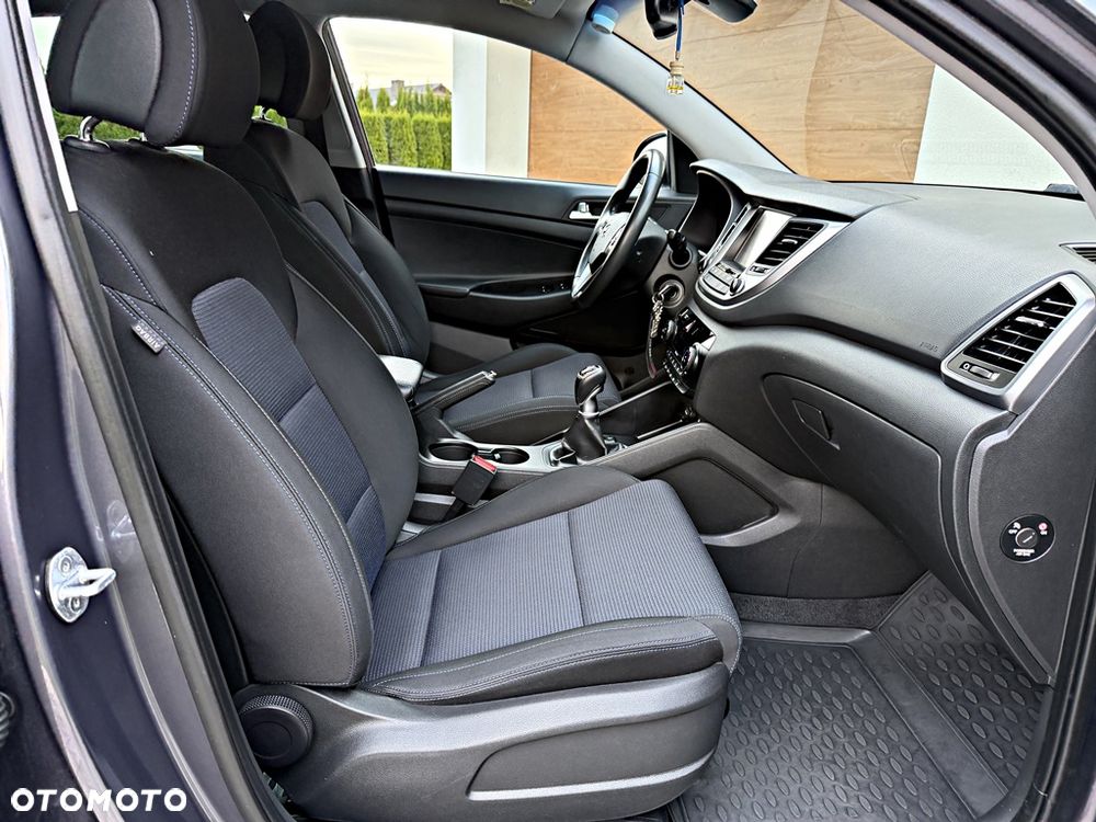 Hyundai Tucson 2.0 CRDI 2WD Style - 21