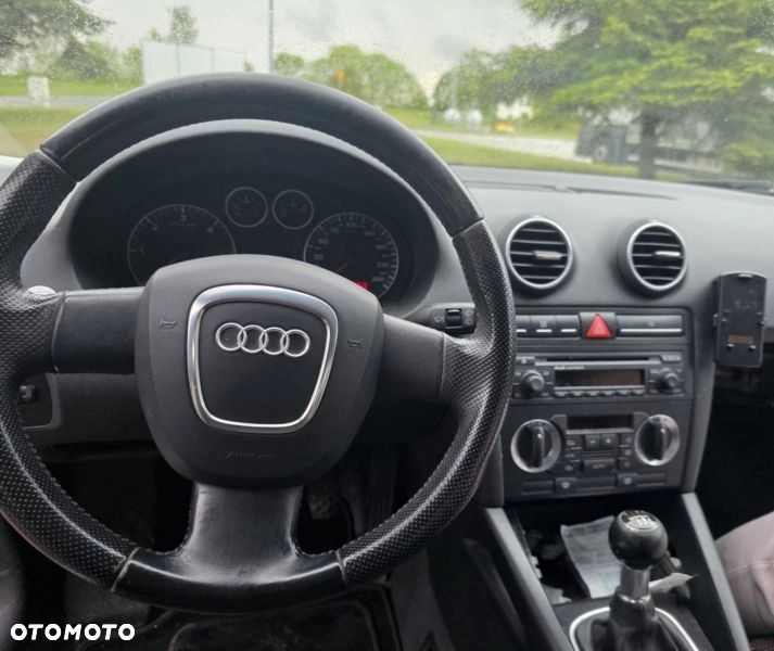 Audi A3 Sportback 2.0 TDI Ambition - 11