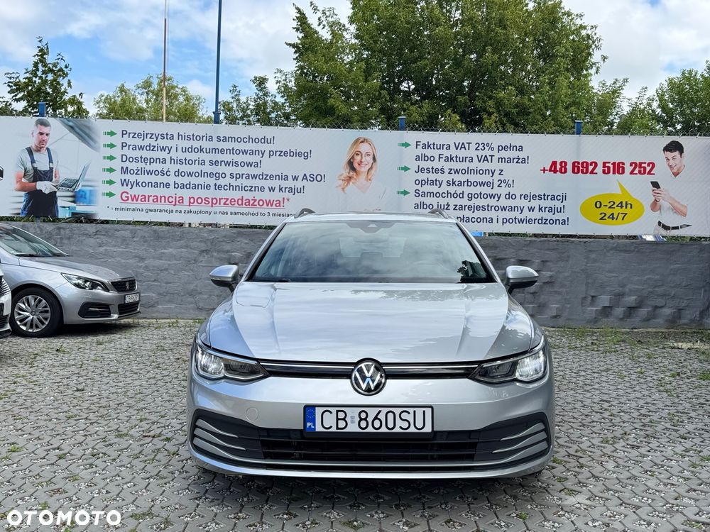 Volkswagen Golf - 8