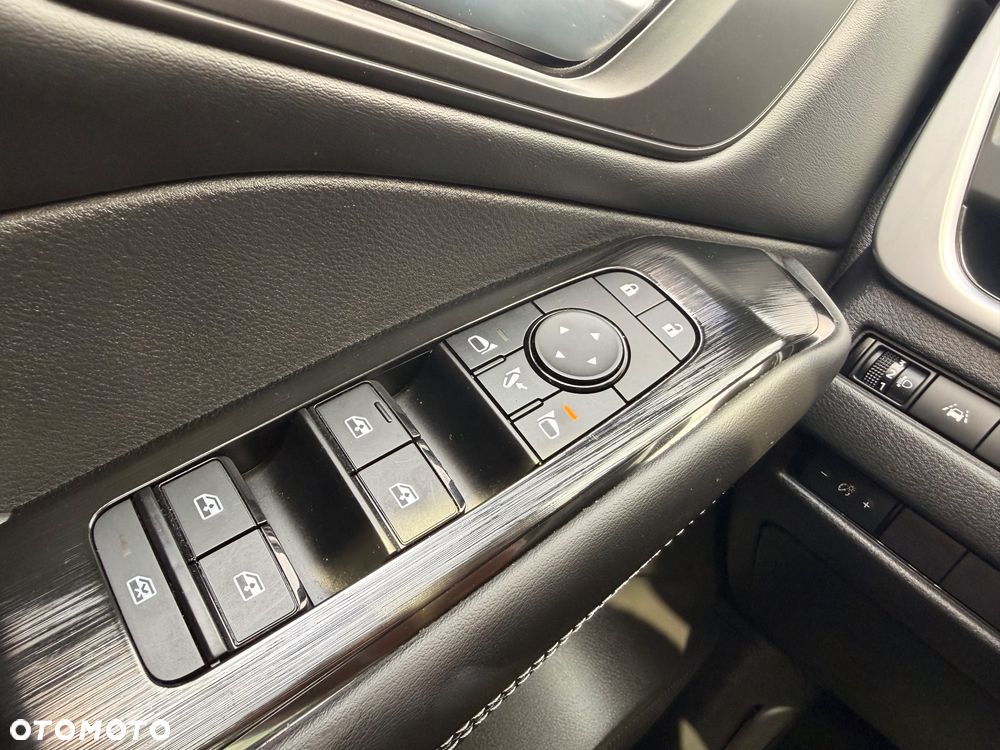 Nissan Qashqai 1.3 DIG-T MHEV N-Design - 27